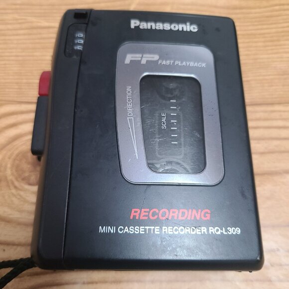 Panasonic Cassette player with built in speakers (AS IS) - Picture 6 of 8